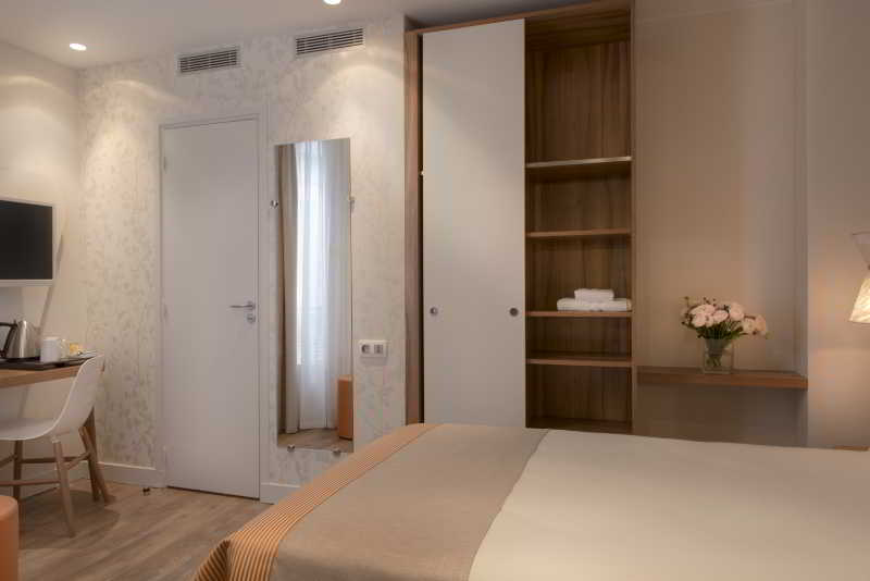 Hotel Magenta 38 by HappyCulture