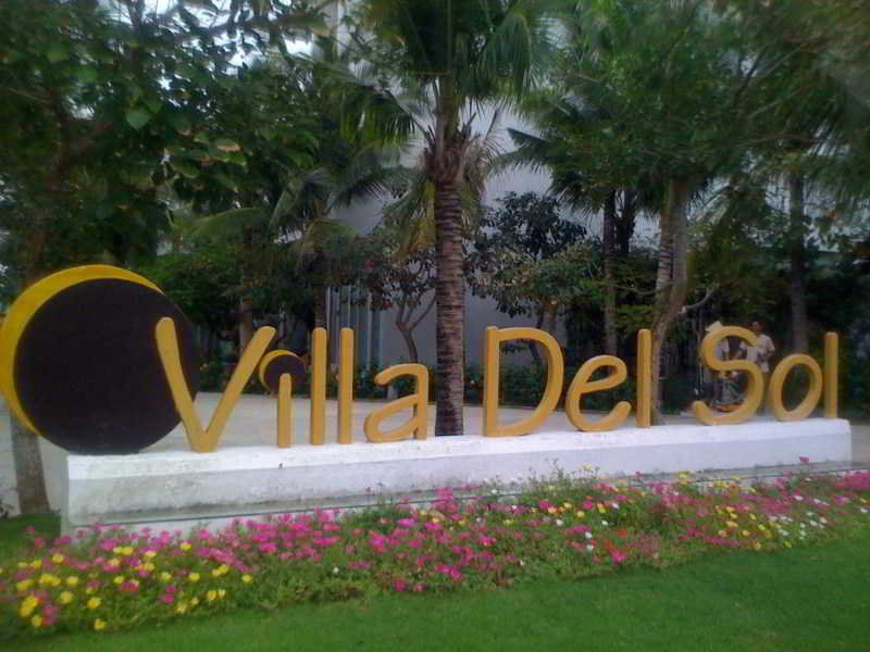 Villa Del Sol Beach Villas & Spa