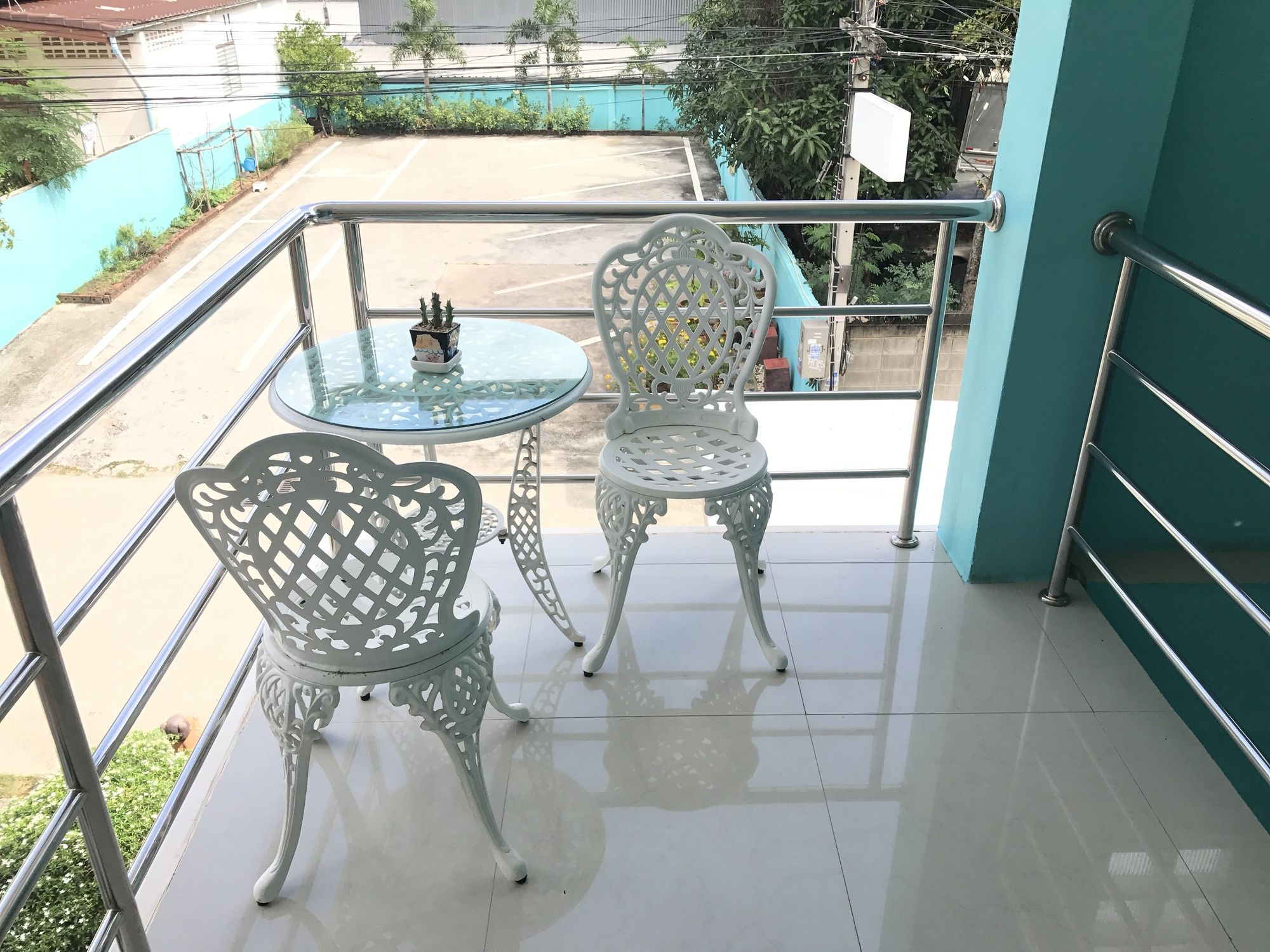 Ruan Aiyara Apartment