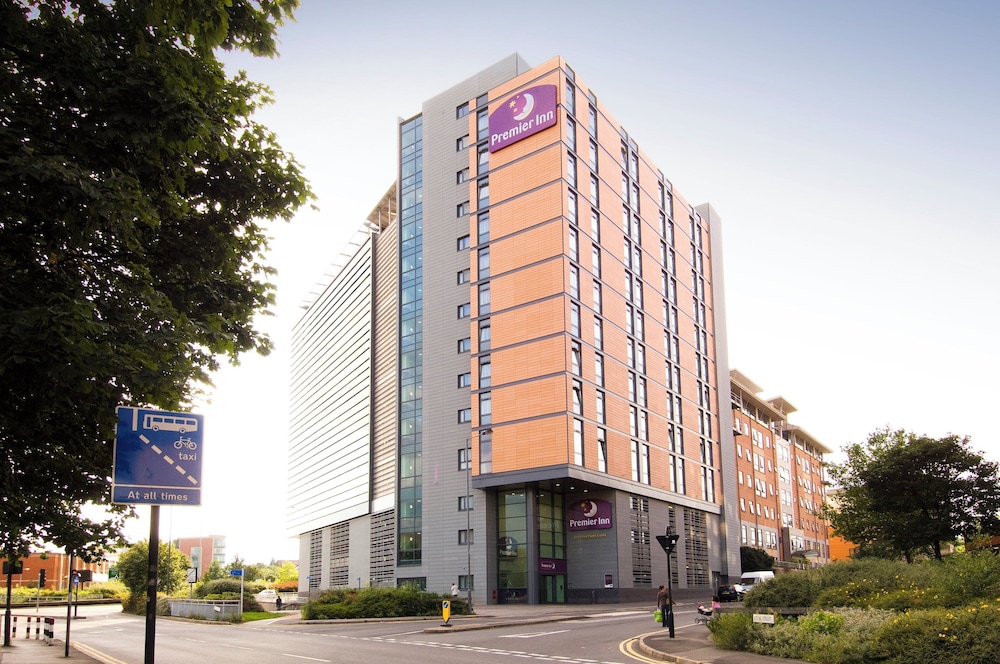 Premier Inn Sheffield Cc St Marys Gate