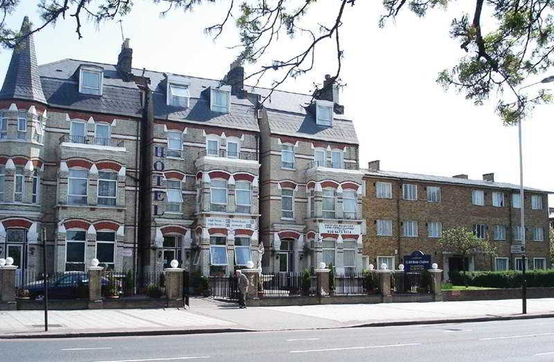 Clapham South Dudley Hotel