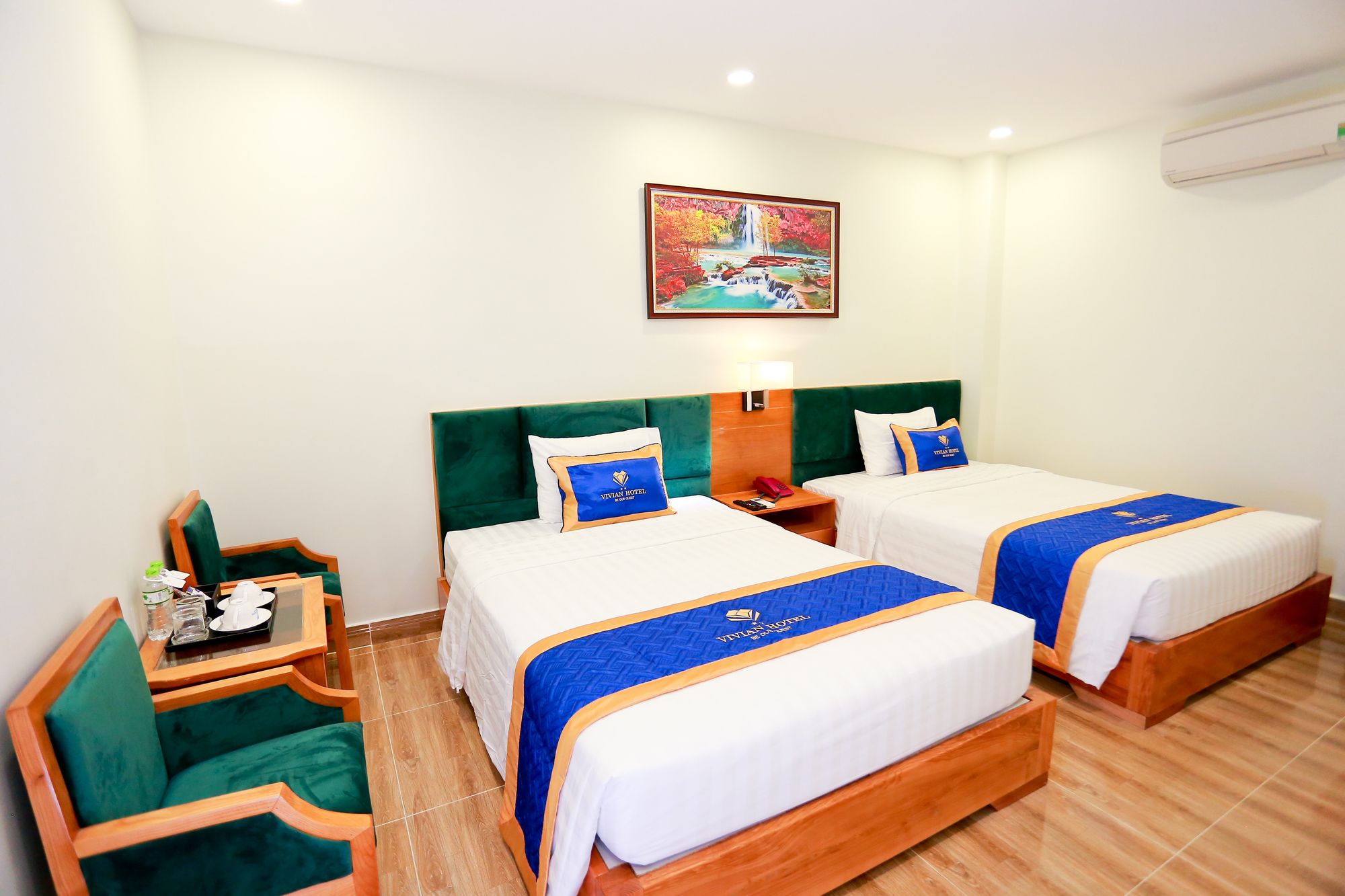 Vivian Saigon Hotel
