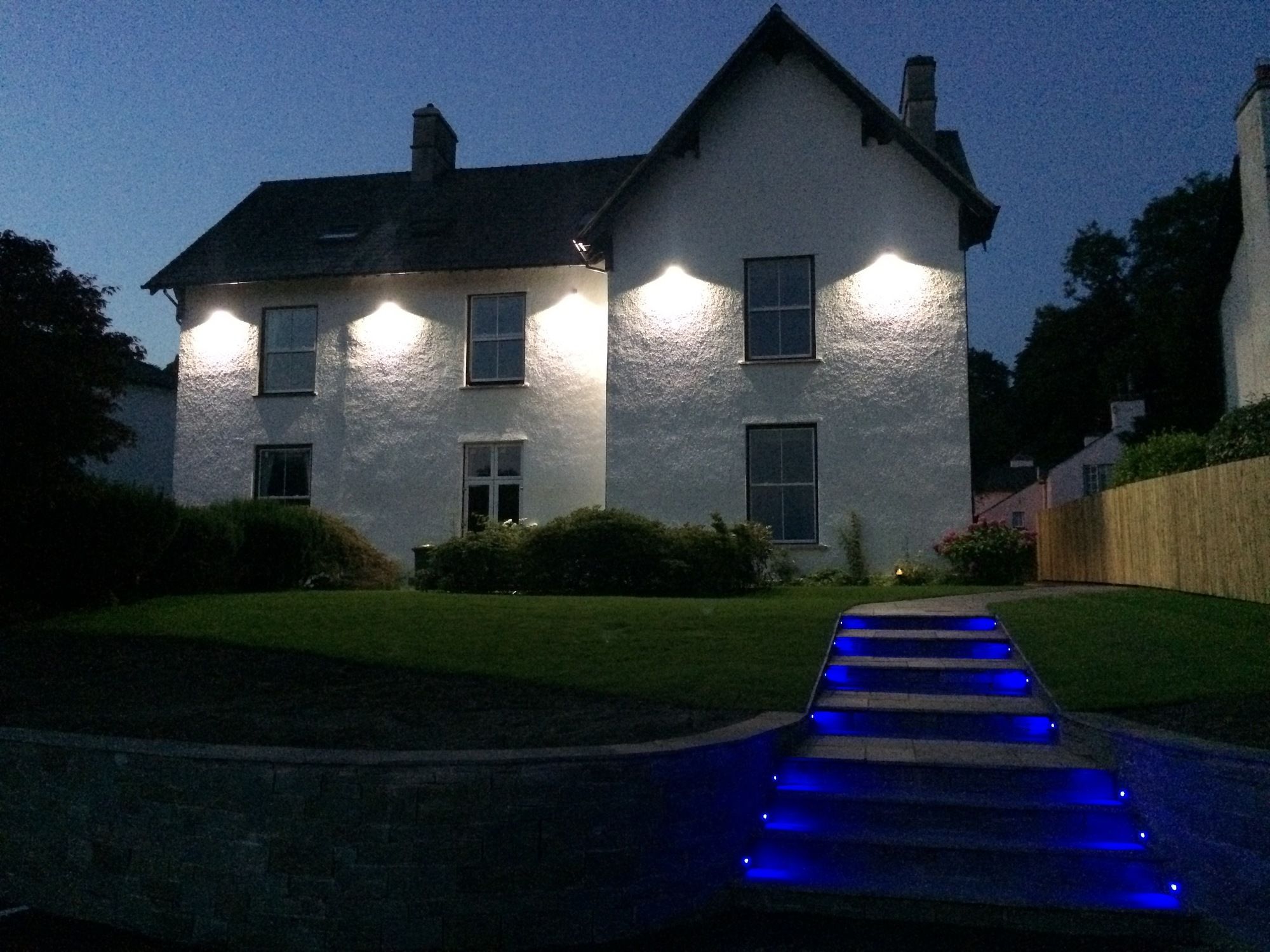 Diamond Lodge