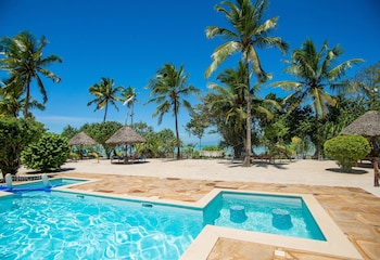 Tikitam Palms Boutique