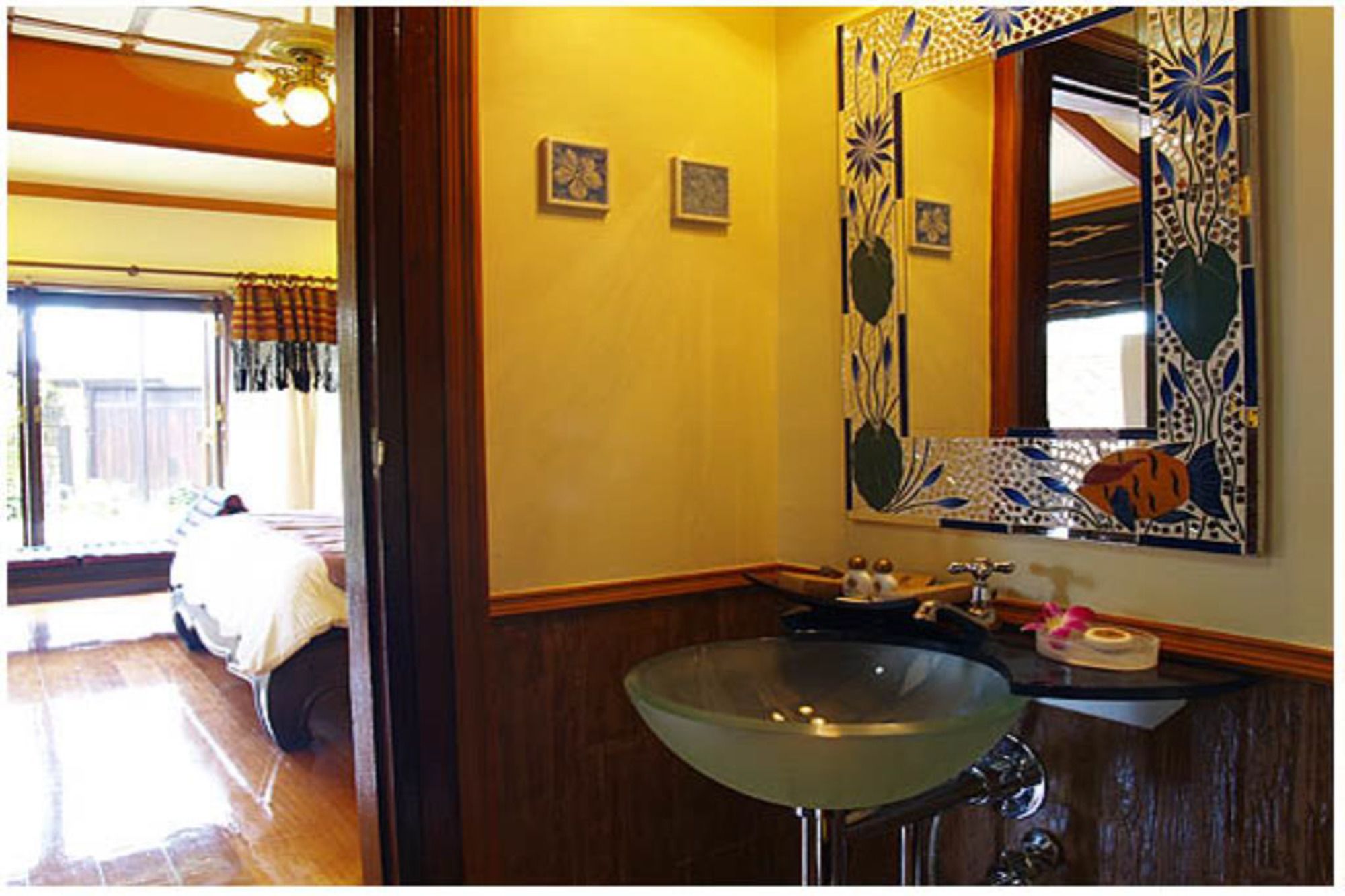 Ban Boonbhali Hotel & Resort