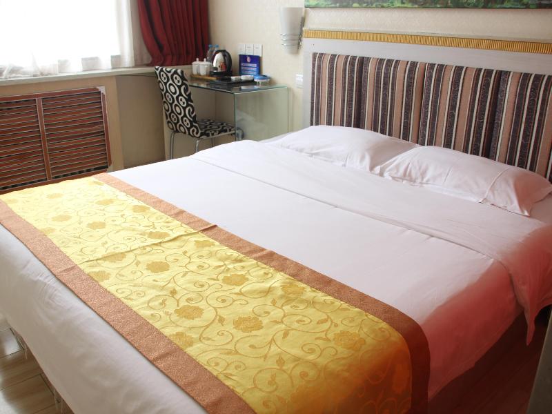 Super 8 Beijing Shijingshan Jiu Jiu Yuan