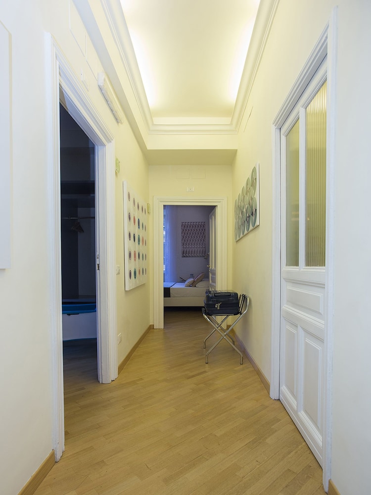 AL 7 Small Luxury Rooms