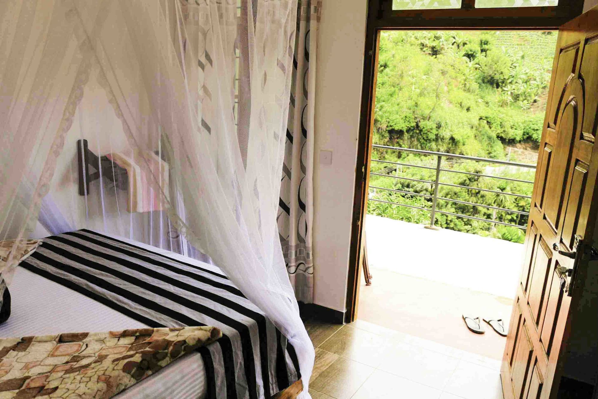 Rawana Mountain View