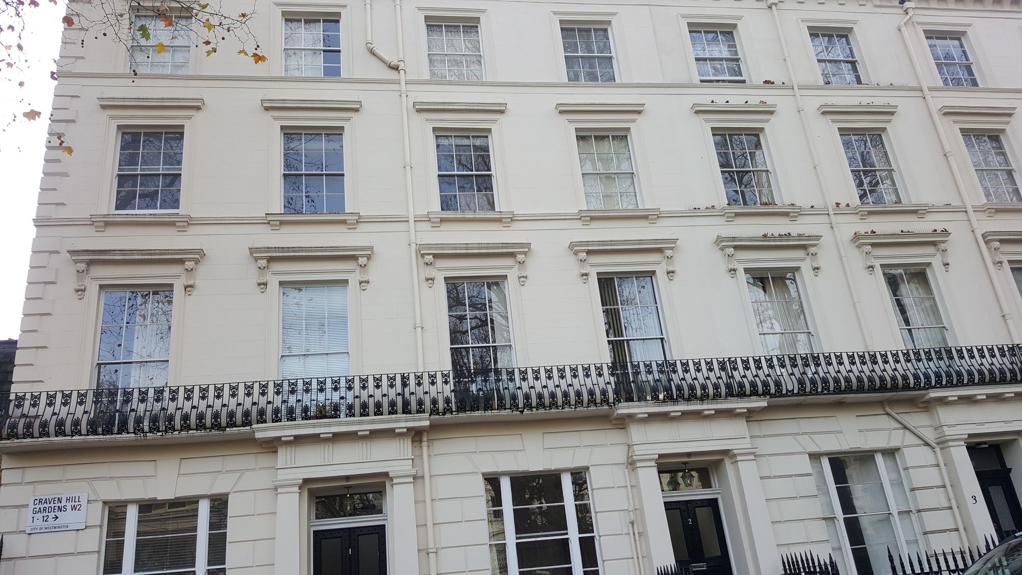 Craven Hill Gardens