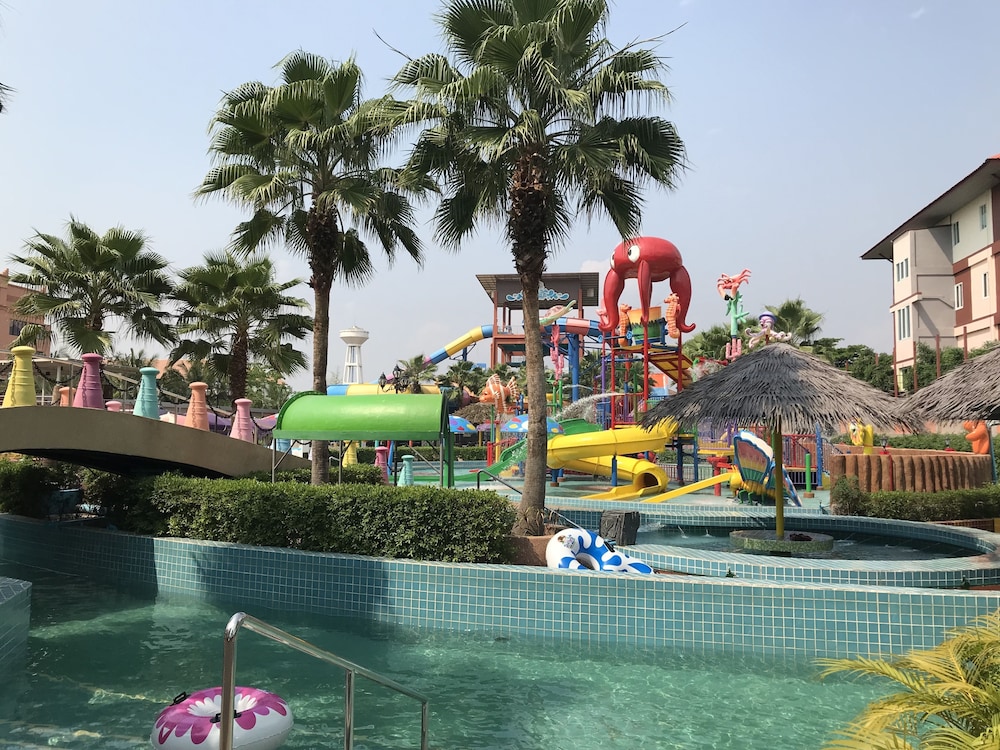 Usotel Waterland Hotel