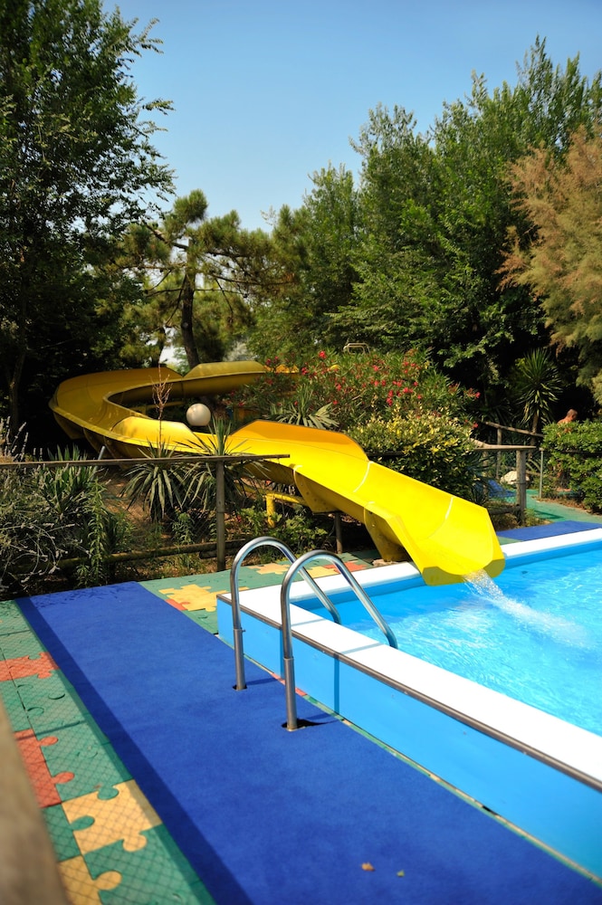 Holiday Center Valdor