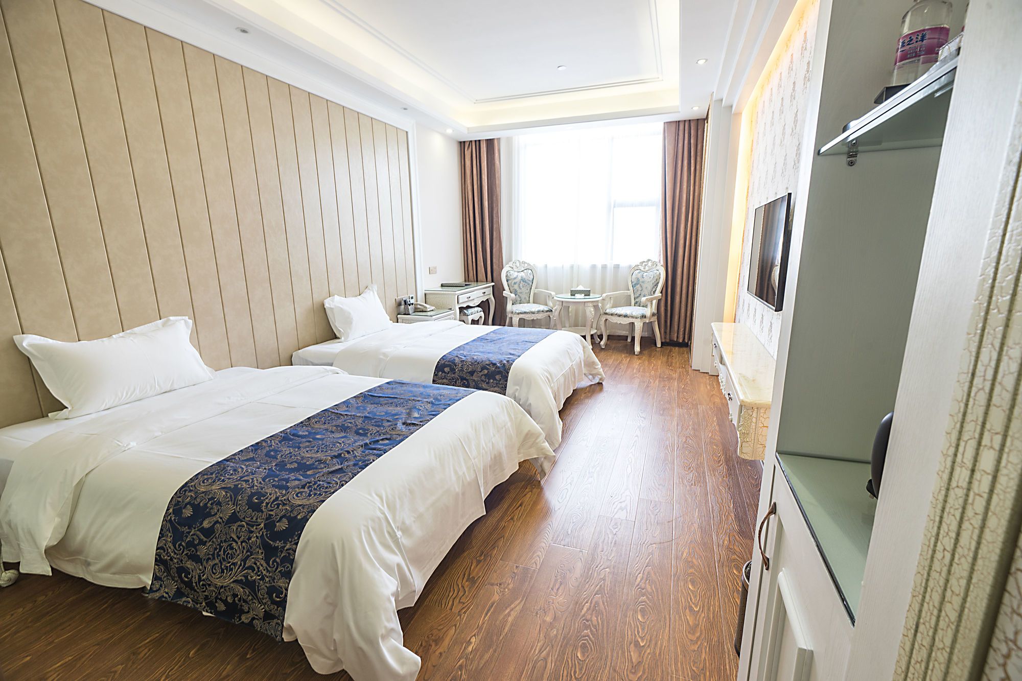 Huaerman Holiday Hotel