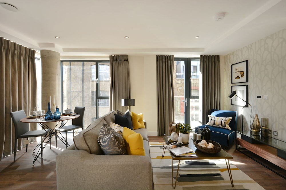 Aldgate City Apartments