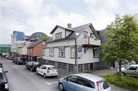 Thomsen Apartments