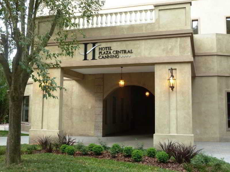 Hotel Plaza Central Canning