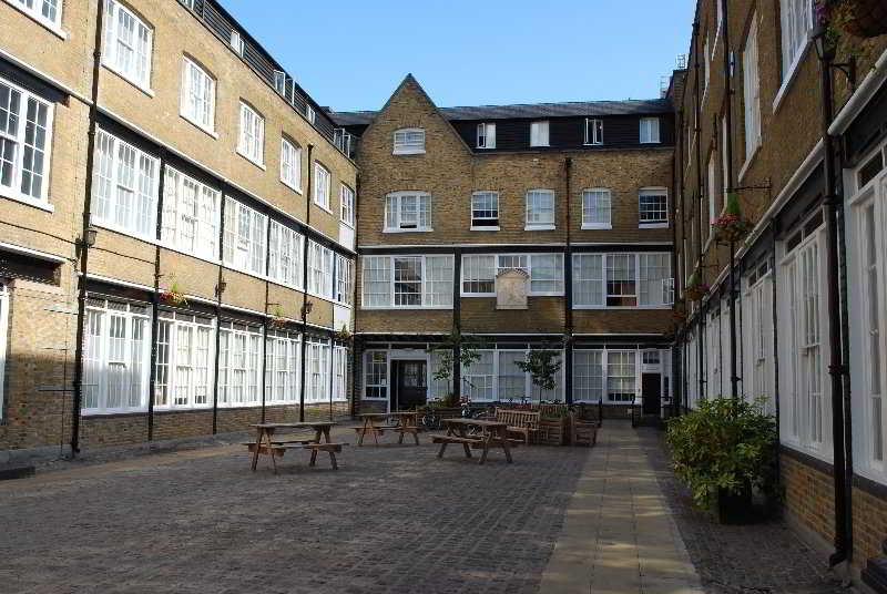 Sundial Court