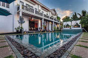 Mulberry Boutique Hotel