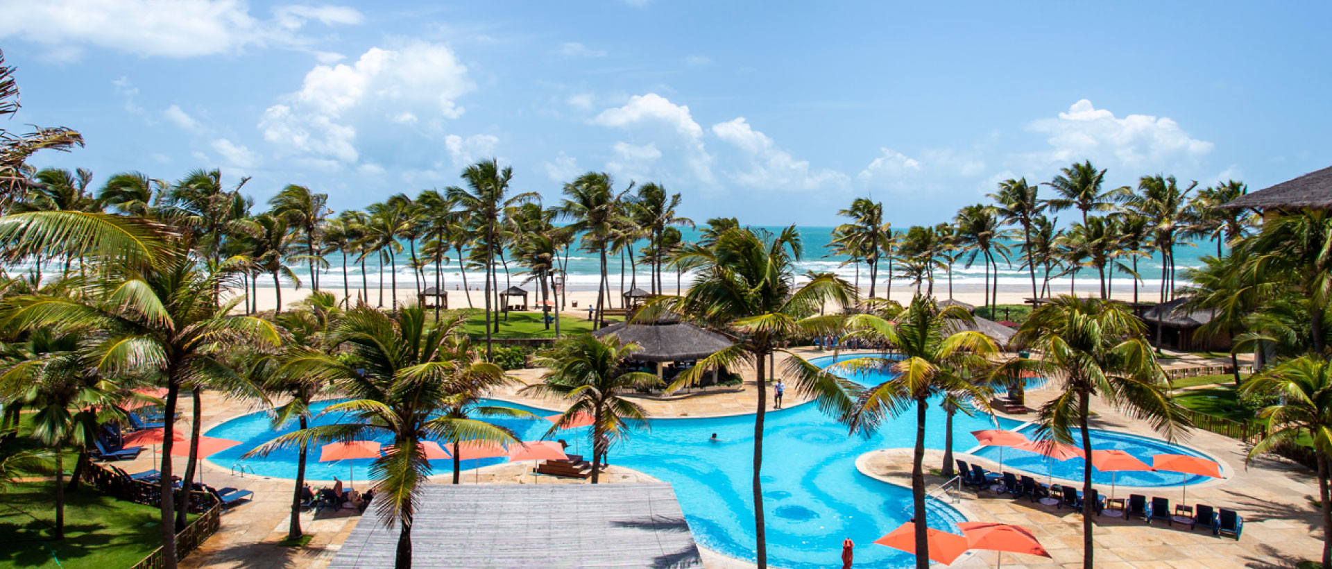 Suites Beach Park Resort