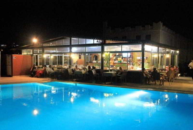 Sun & Sea Beach Hotel