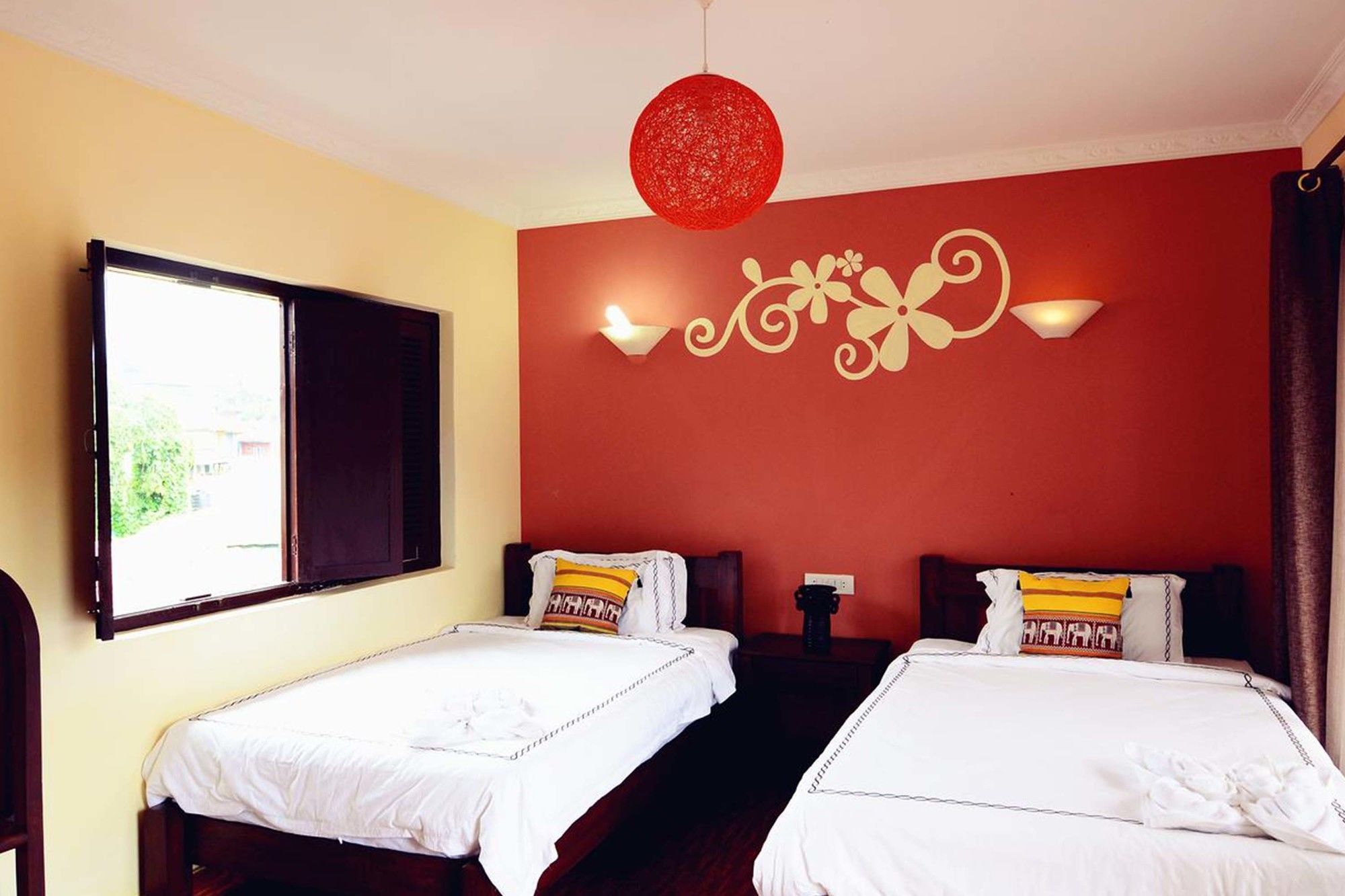 Hotel Homeland