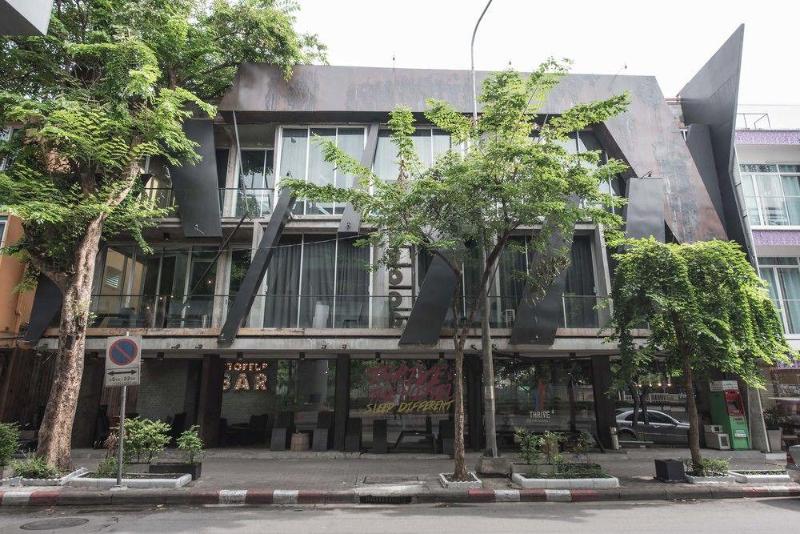 Minimis Hostel