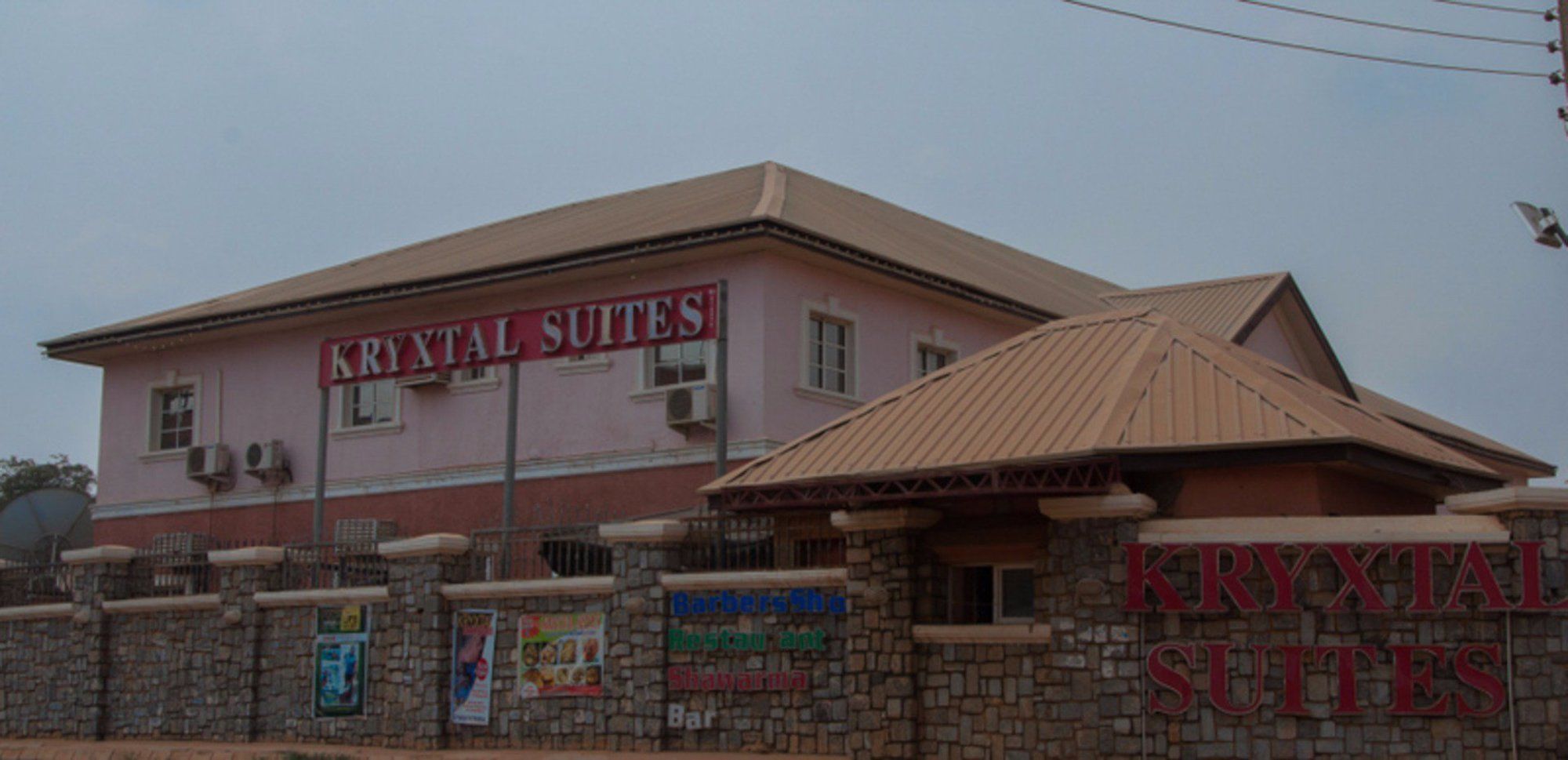 Kryxtal Suites and Lounge APO House