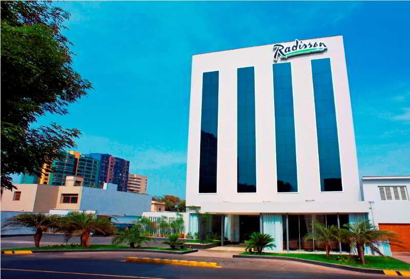 Radisson Hotel & Suites San Isidro