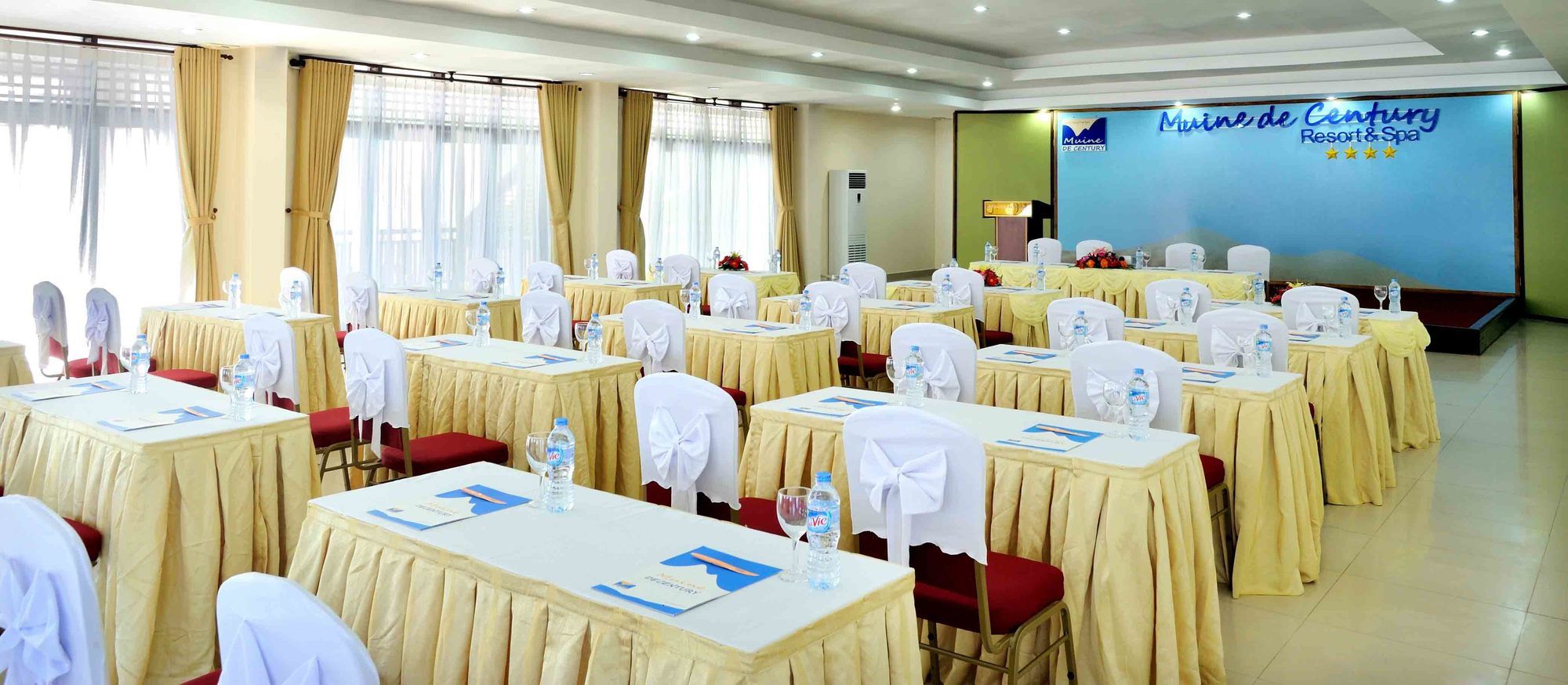 Muine de Century Beach Resort & Spa