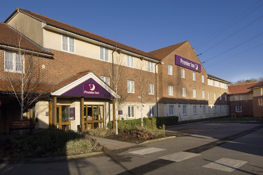 Premier Inn Swindon West