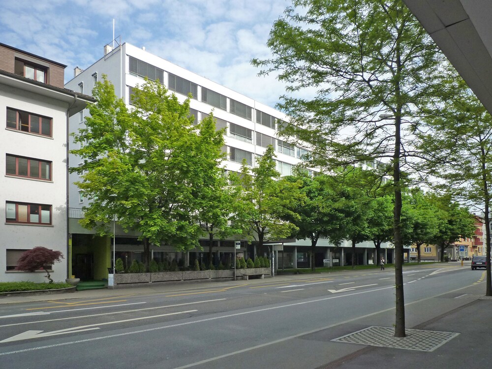 Visionapartments Zug Baarerstrasse