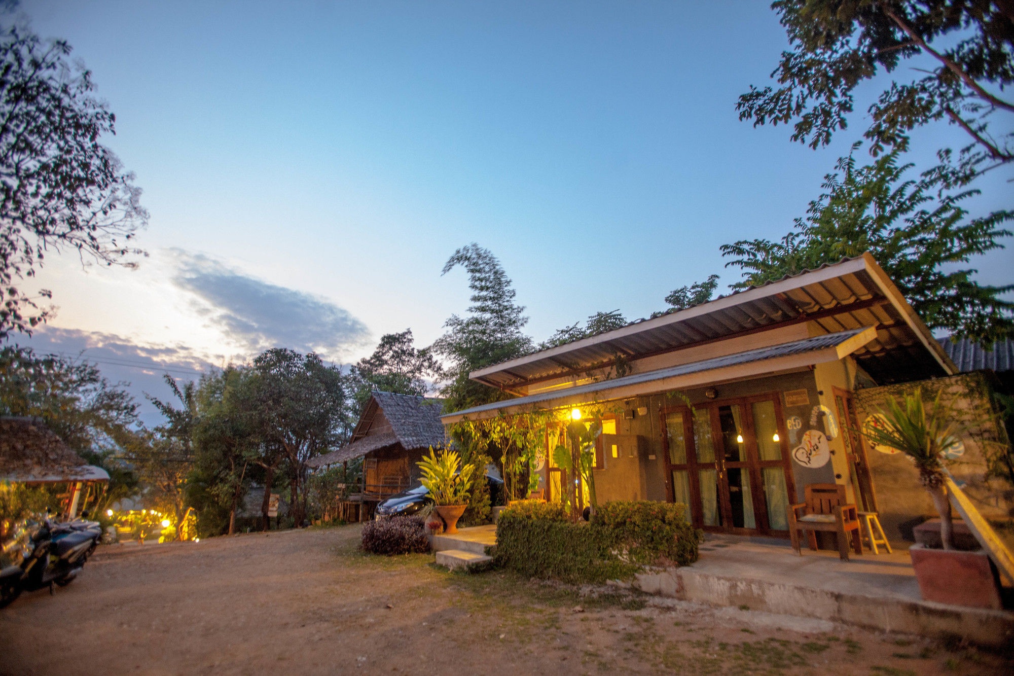 Baan Katisod