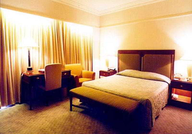Cypress Hotel