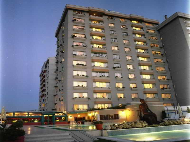 Buyukhanli Park Hotel