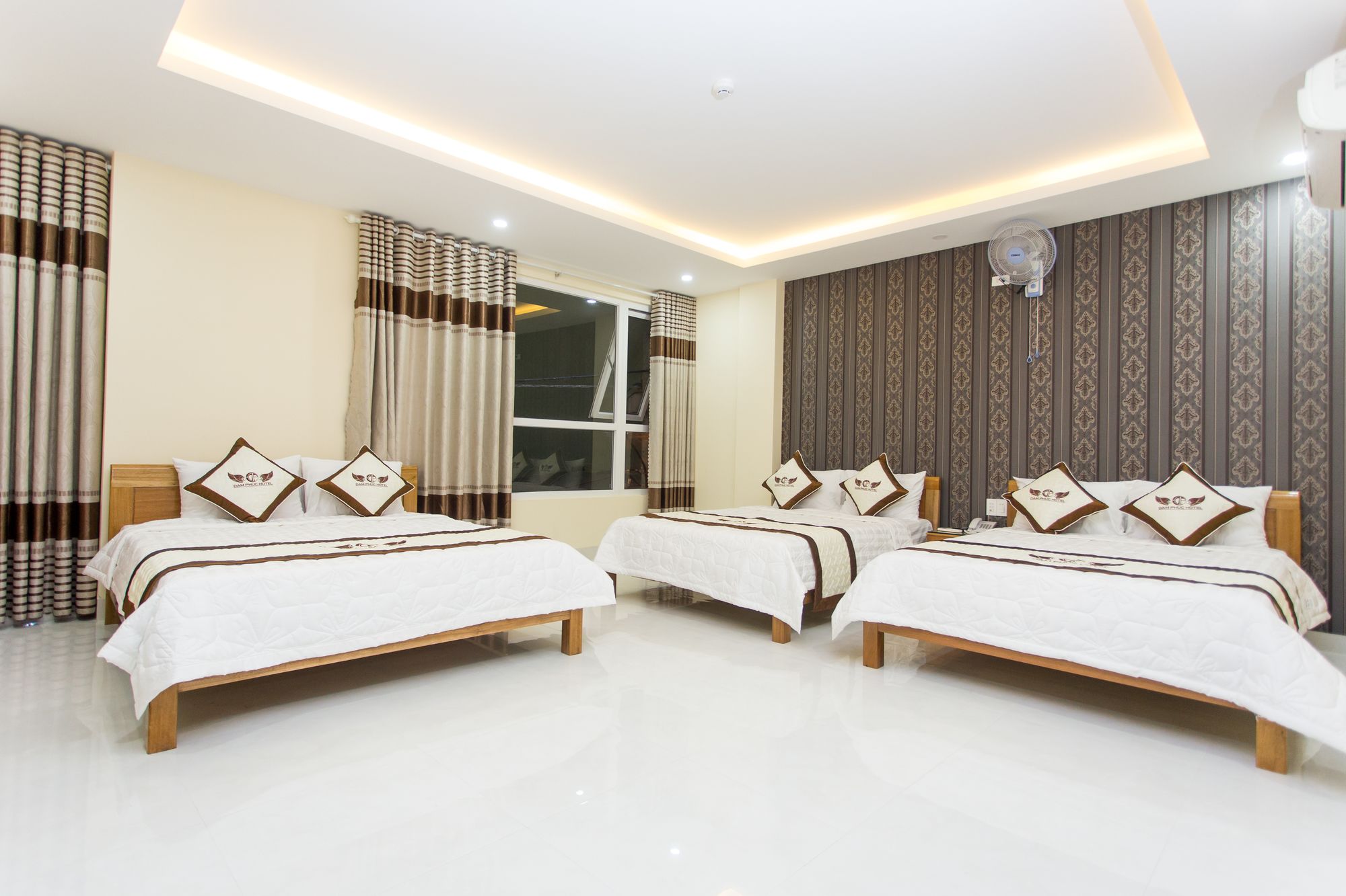 Dam Phuc Hotel