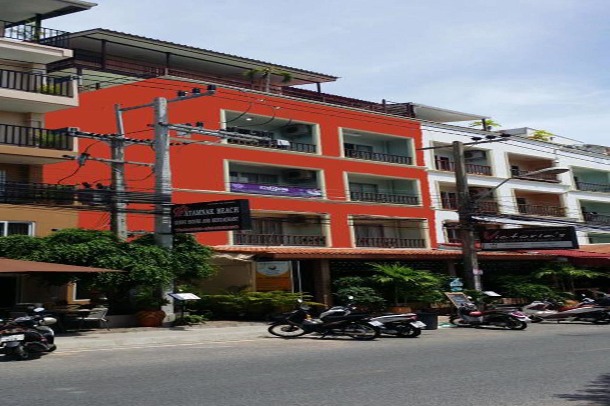 Chicha Hotel and Restaurant