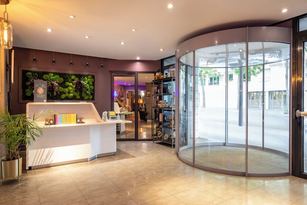 ibis Styles Paris Tolbiac Bibliotheque