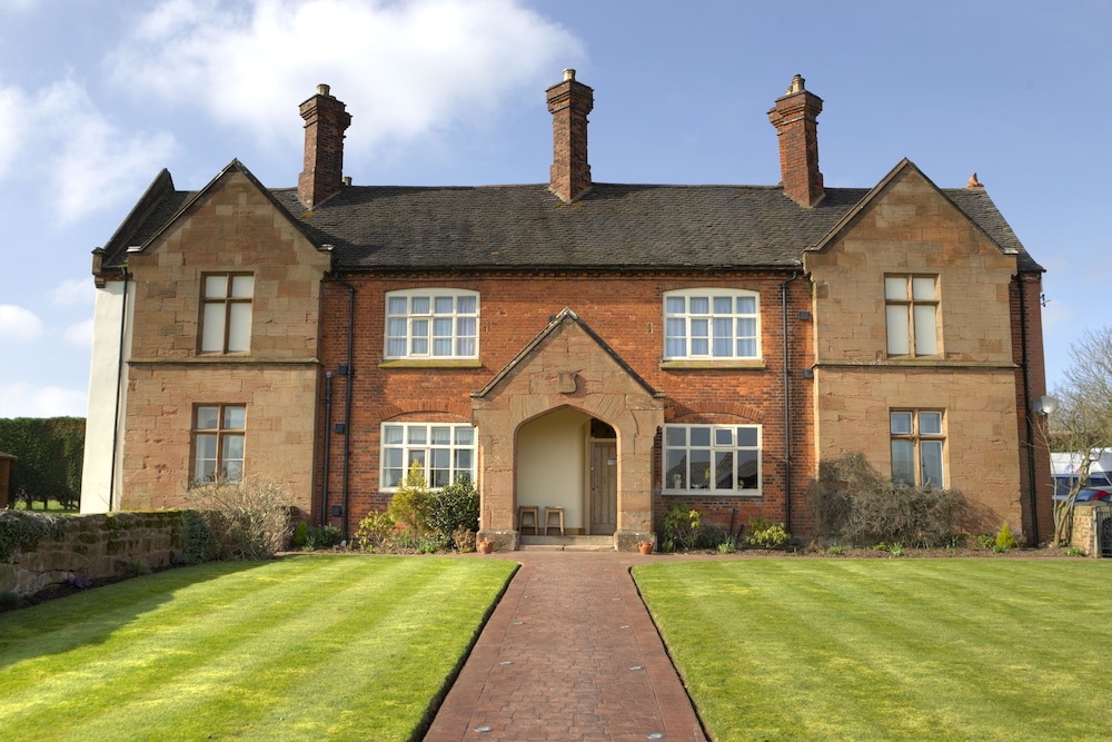 Old Hall House
