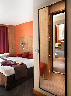 Les Menuires  Hôtel «Les Bruyères»