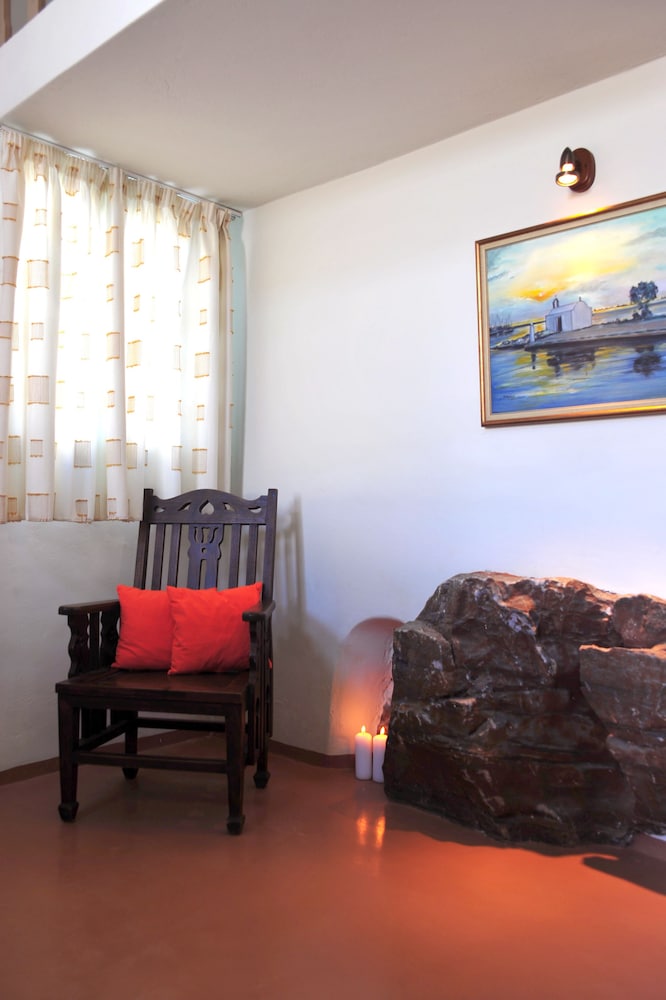 Medusa Resort & Suites