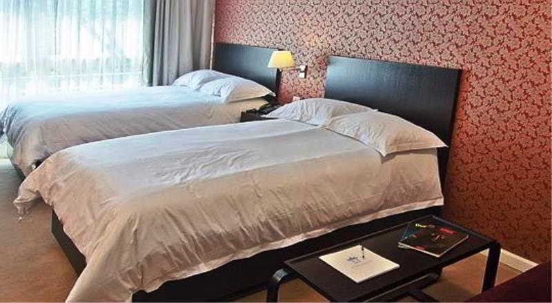 Howard Johnson by Wyndham Hotel Abasto