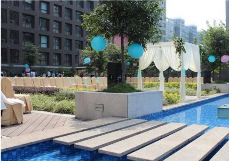 Oakwood Residence Funder Cheng