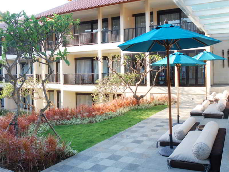 Ramada Resort Camakila