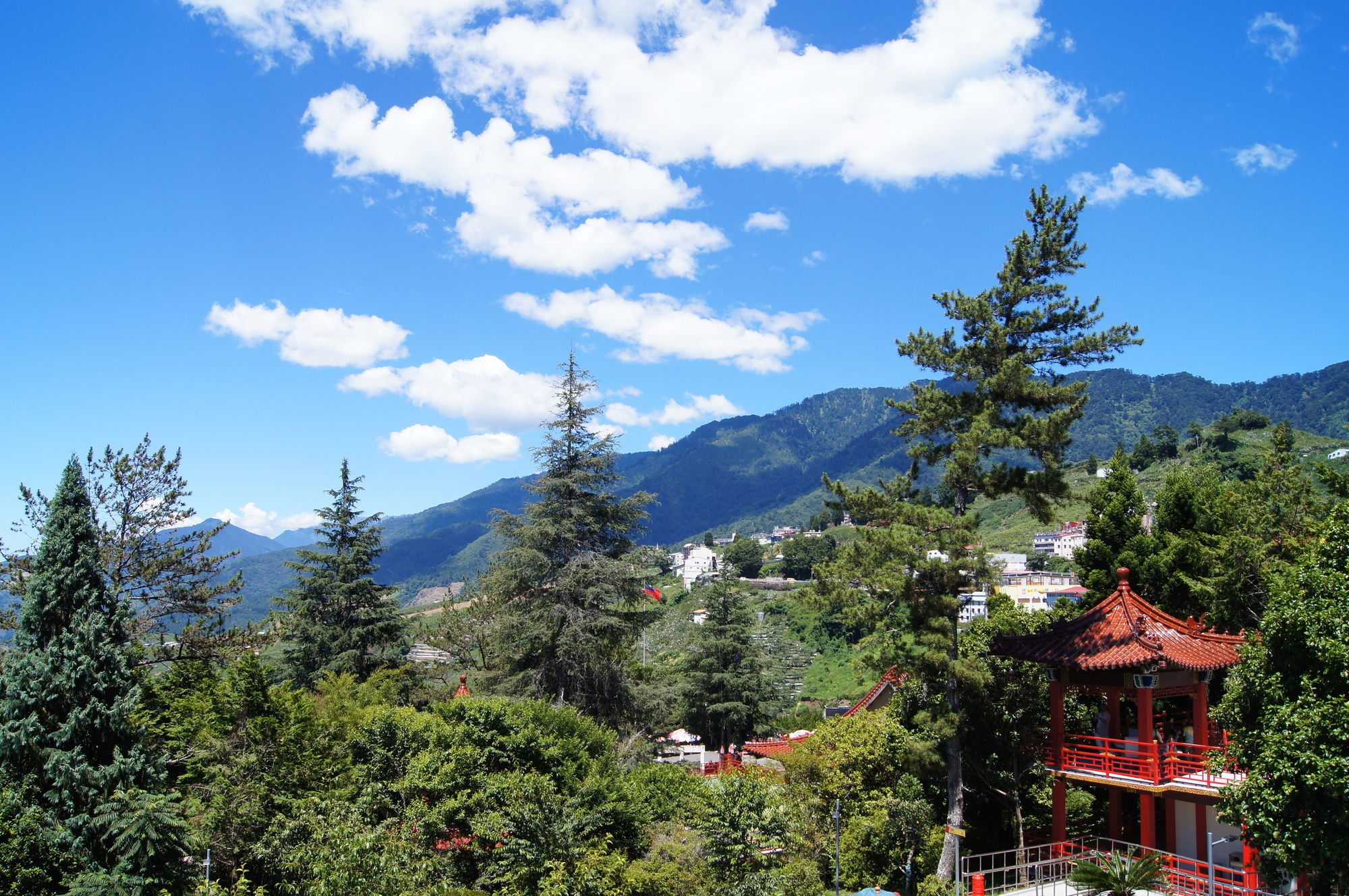 Lishan Guest House