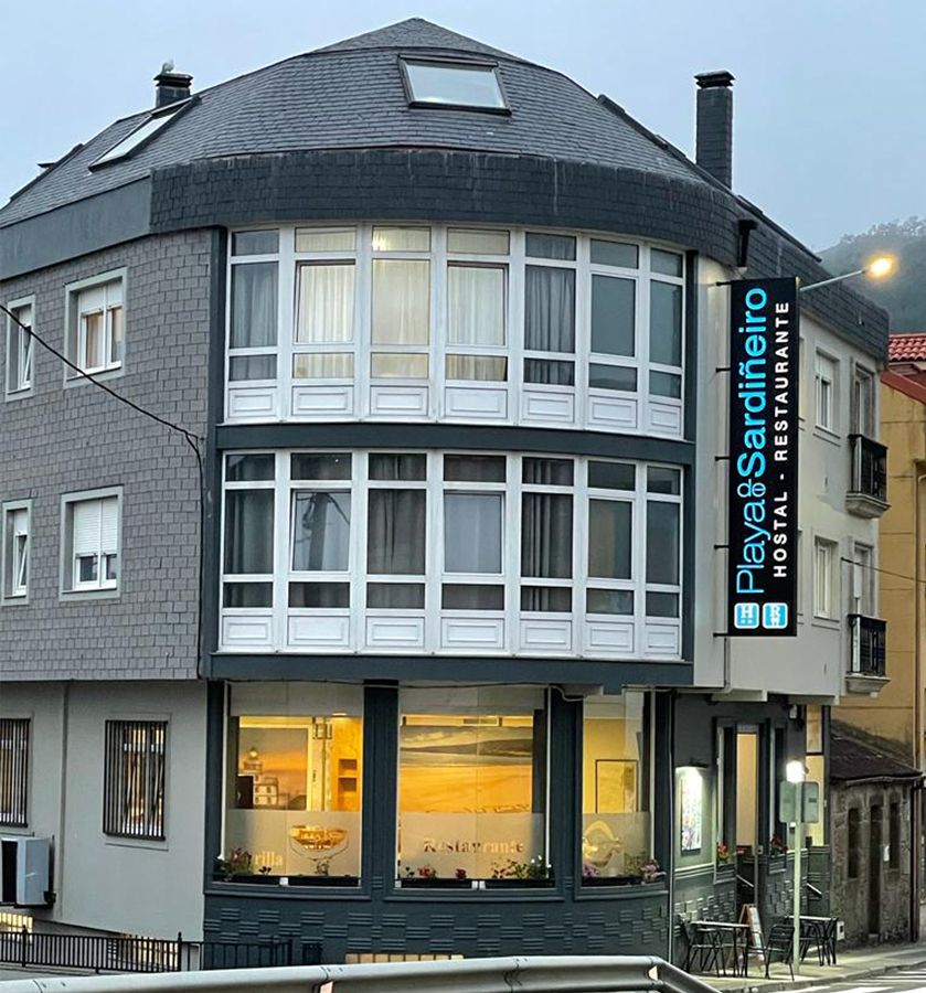 Hotel Playa De Sardiñeiro