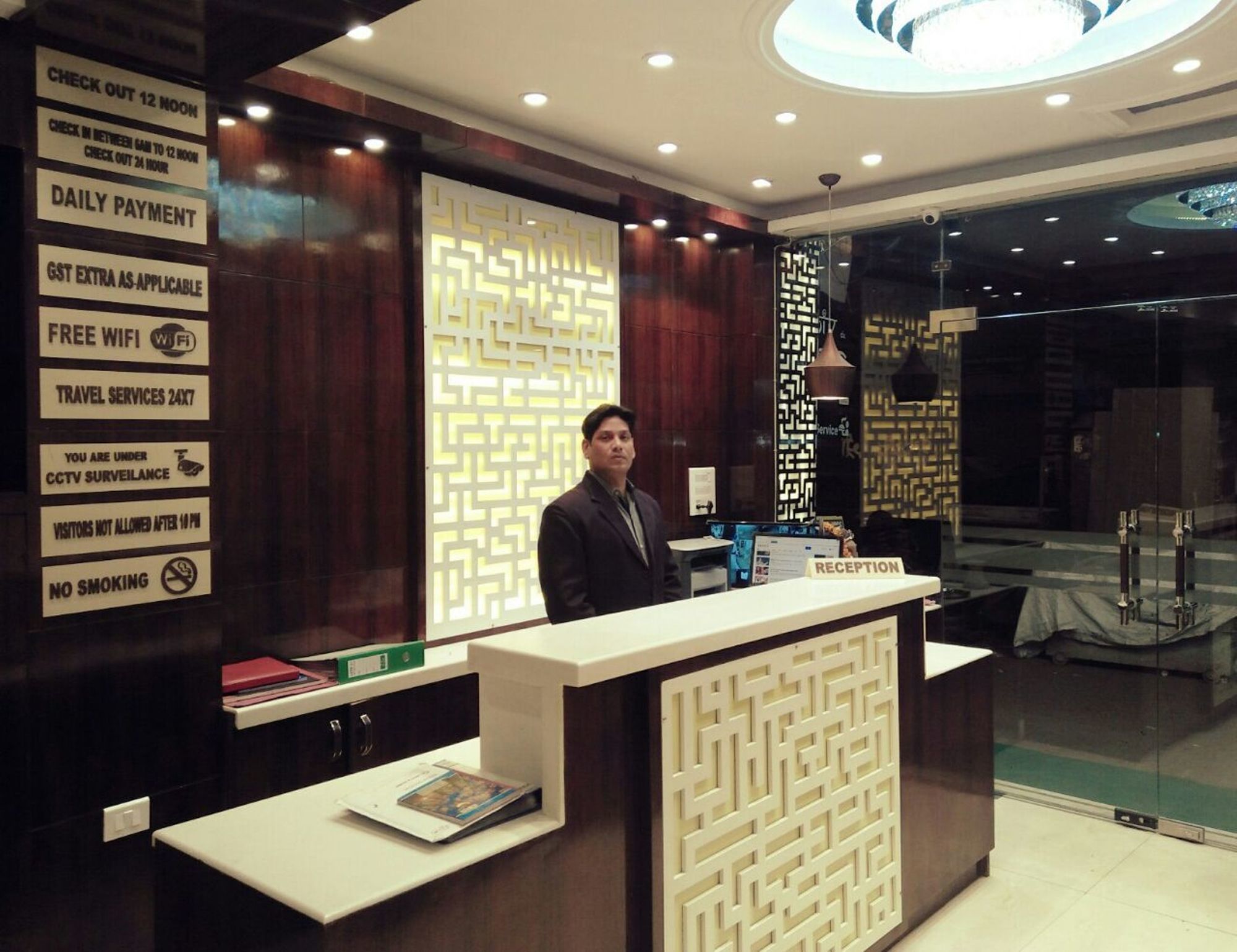 Hotel Shiv Dx