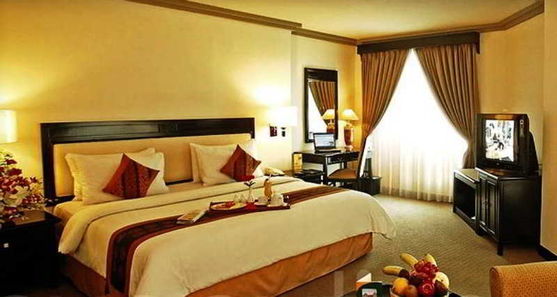 Travellers  Hotel  Jakarta