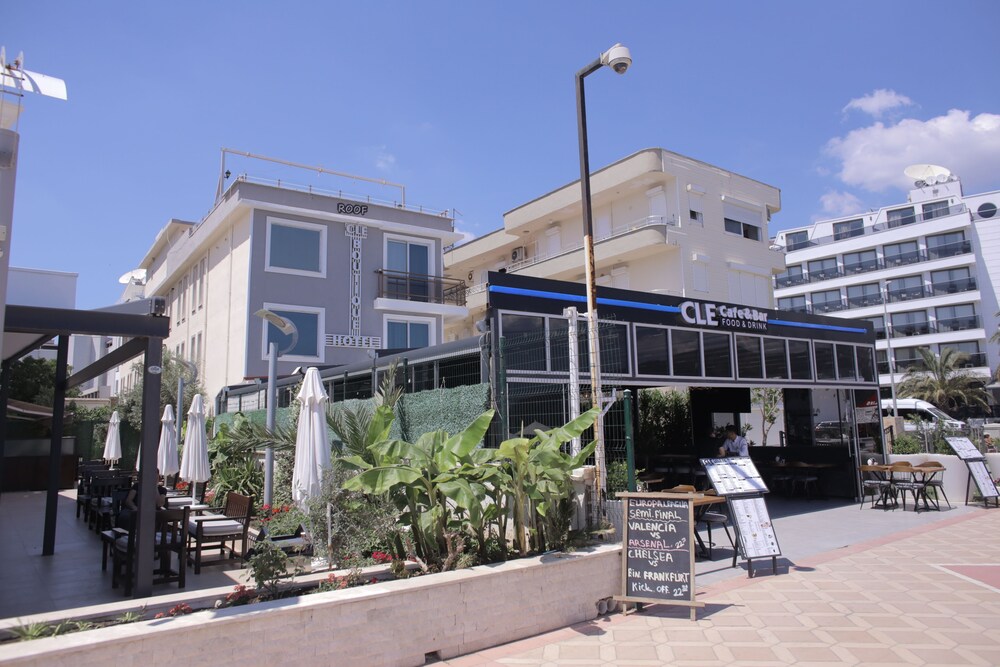 Cle Beach & Boutique
