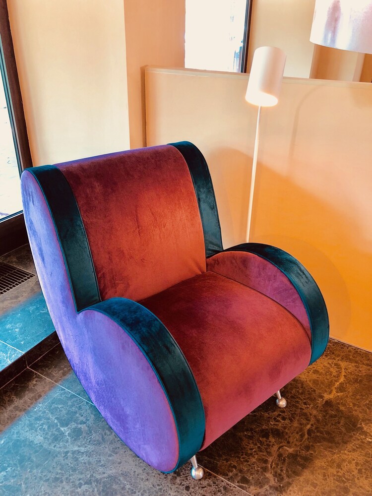 Omama Hotel