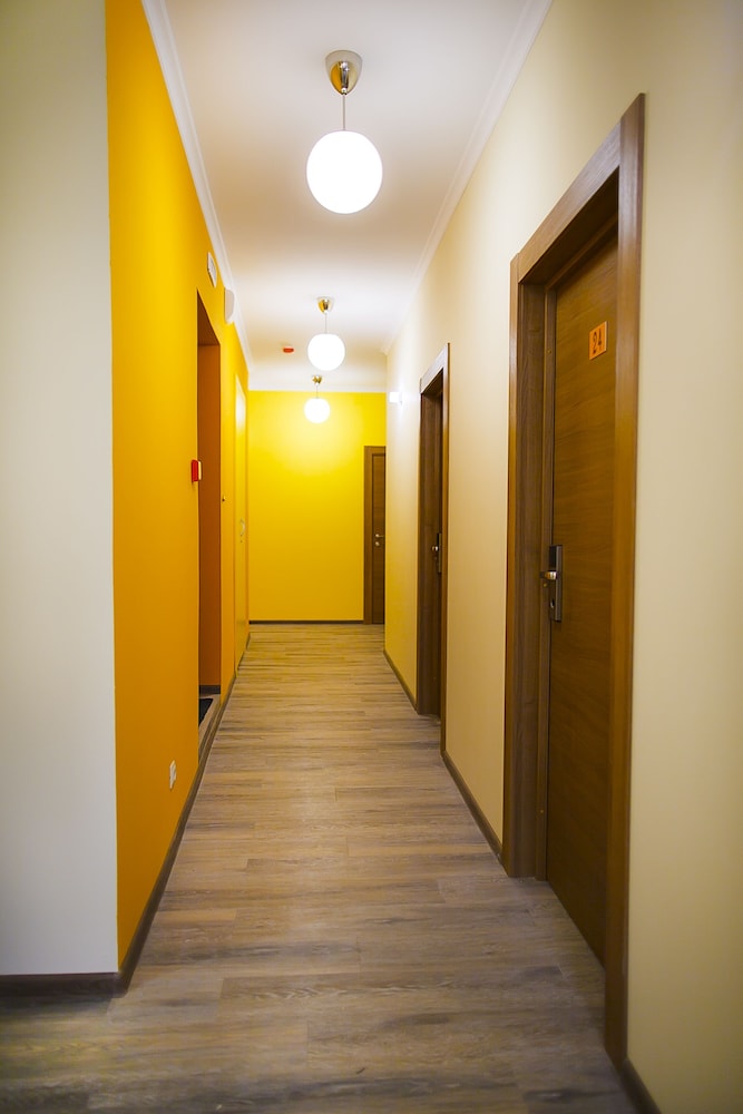 Portal Hostel And Hotel