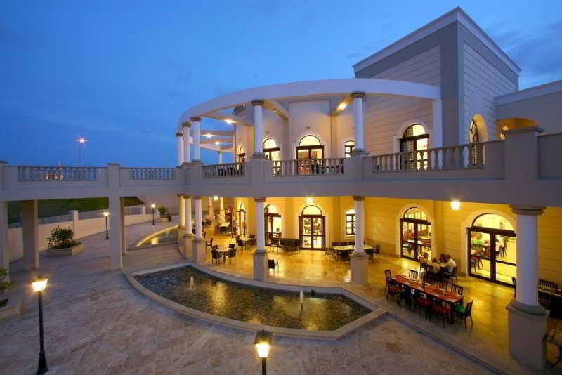 Aliathon Resort
